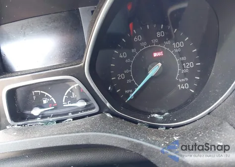 2018 Ford Escape Se z USA, uszkodzony, nr VIN 1FMCU9GD7JUB30894